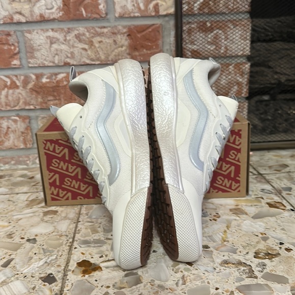 VANS Ultrarange Exo carbon white winter sky - Picture 4 of 8